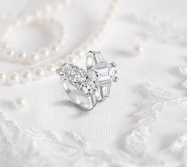 SHOP ENGAGEMENT RINGS